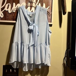 NWOT Cute light blue blouse.